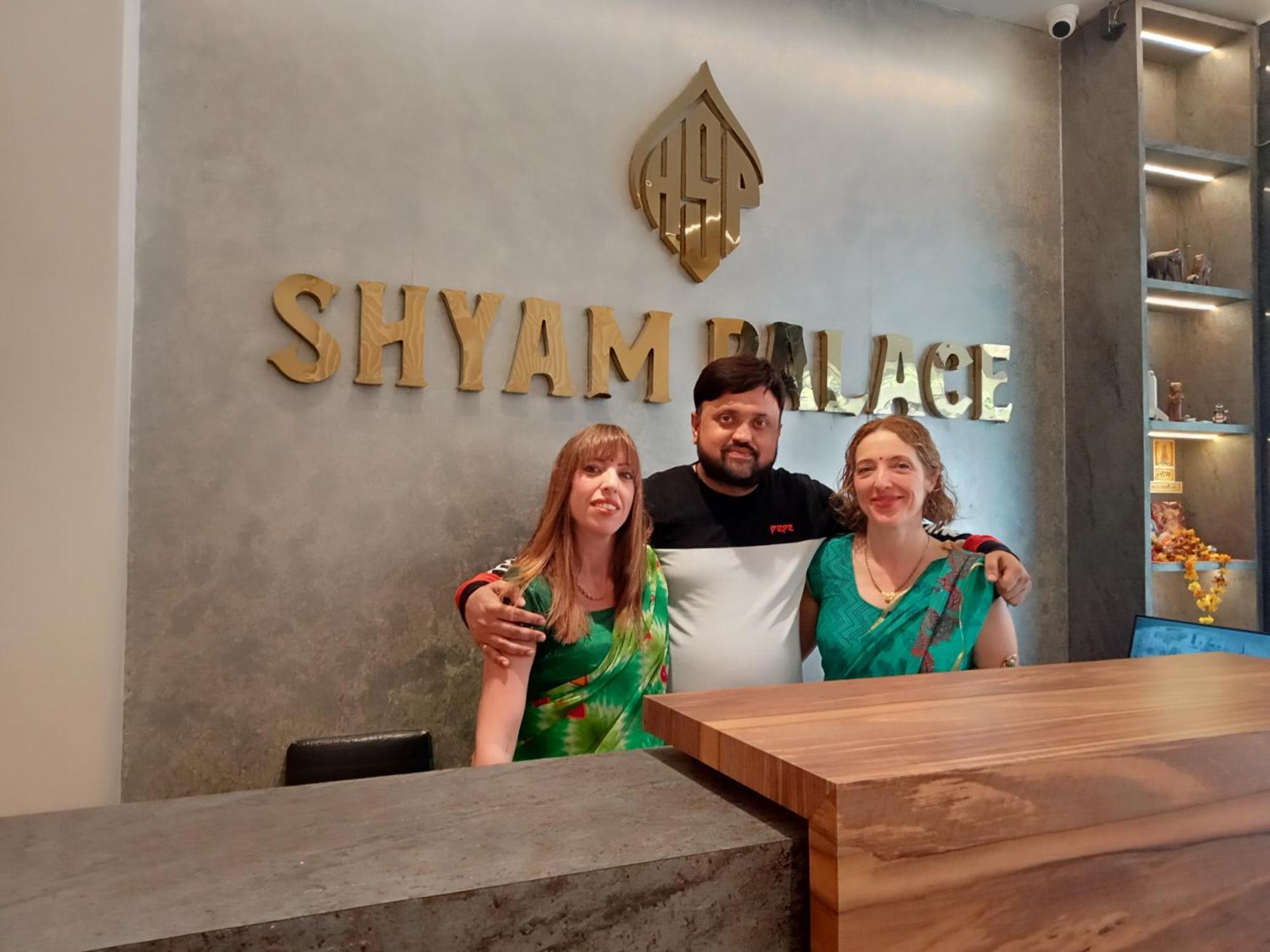 Hotel Shyam Palace India Agra อัครา ภายนอก รูปภาพ